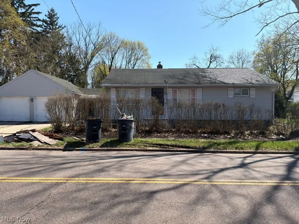 22 Uhler Ave