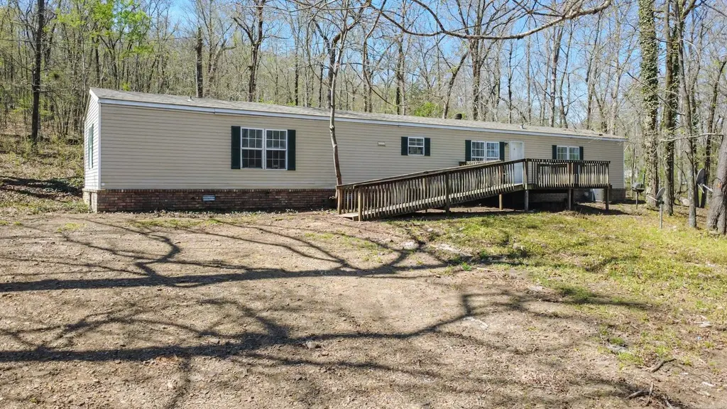 2111 Backbone Rd