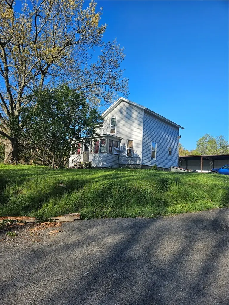 2351 Lyon Rd
