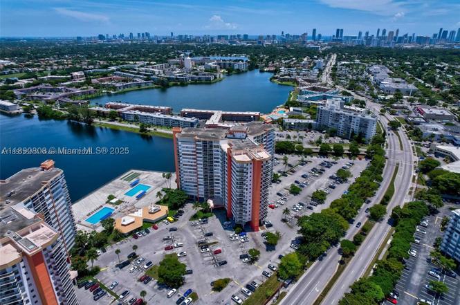 1351 NE Miami Gardens Dr Unit 202E
