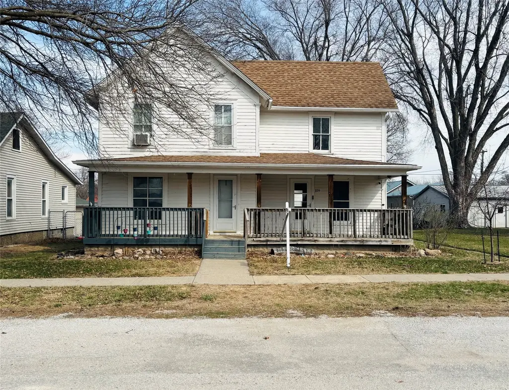 109 Maxwell St