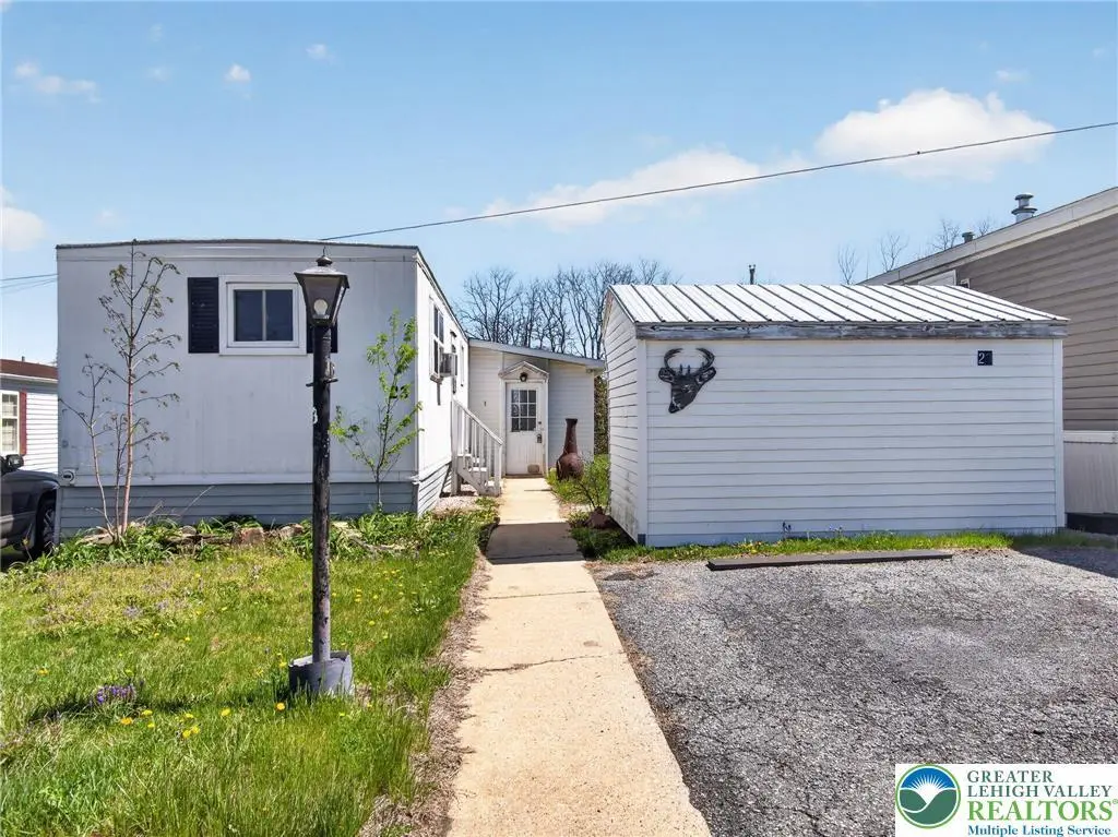 23 Roth Ave