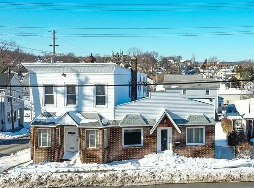 442 Bordentown Ave