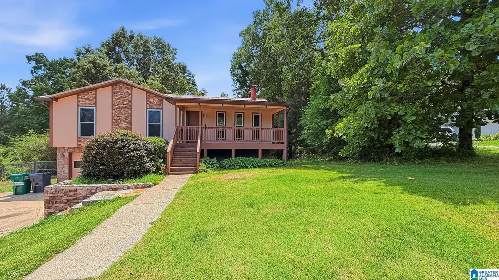 2408 Sunrise Dr