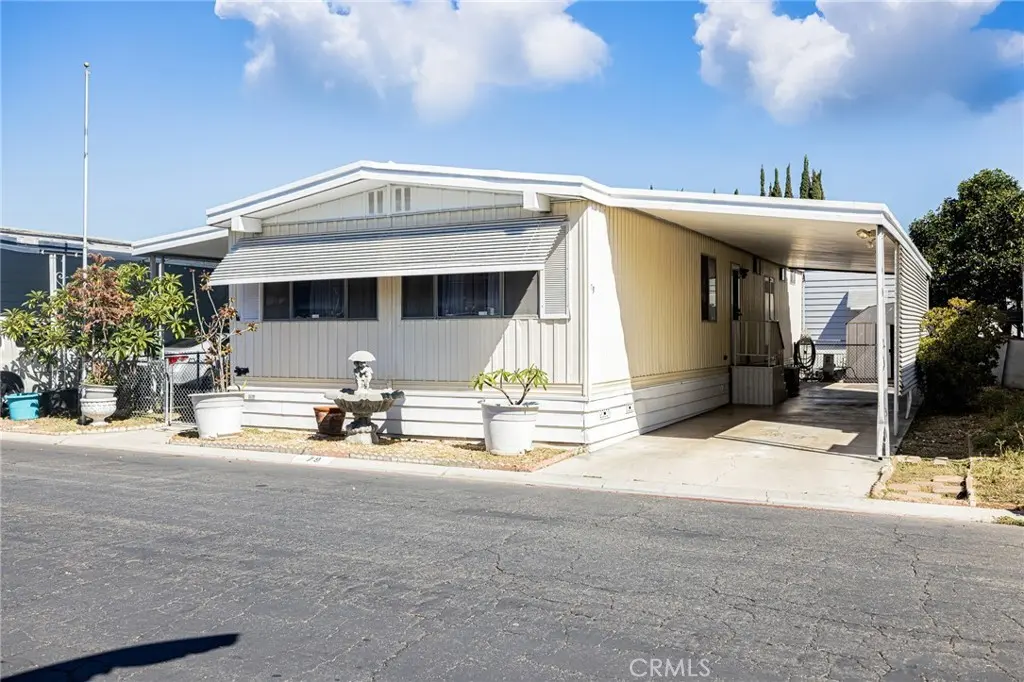 300 N Rampart #79