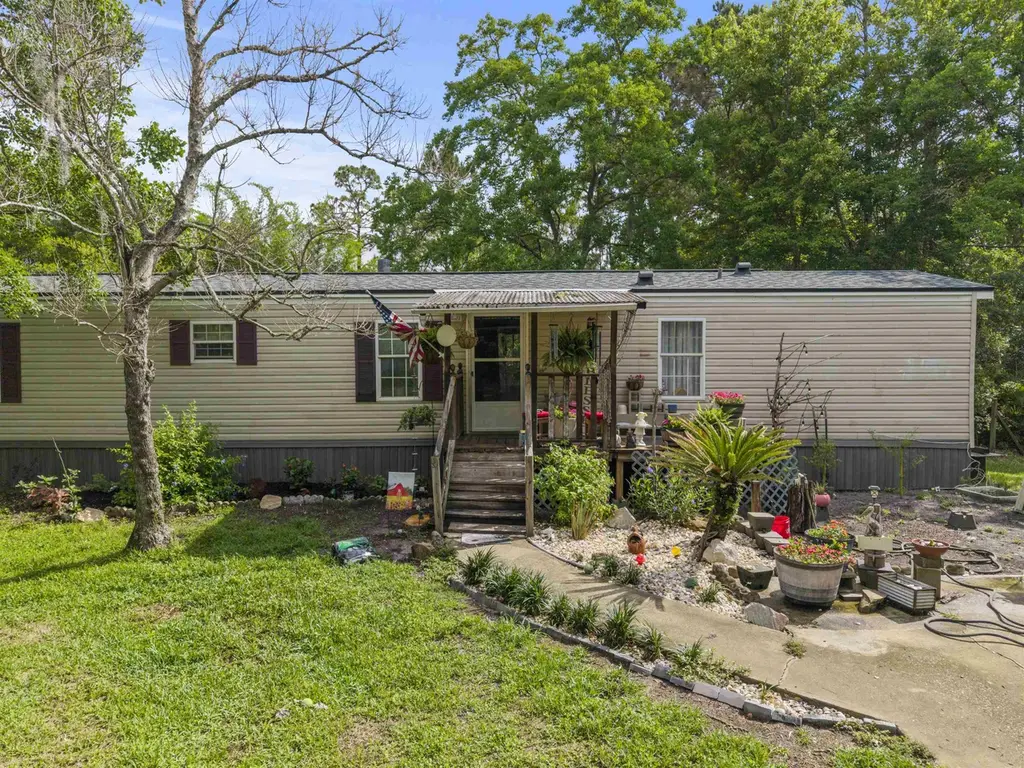 960 Cypress Rd