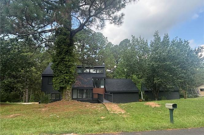 121 Azalea Ct