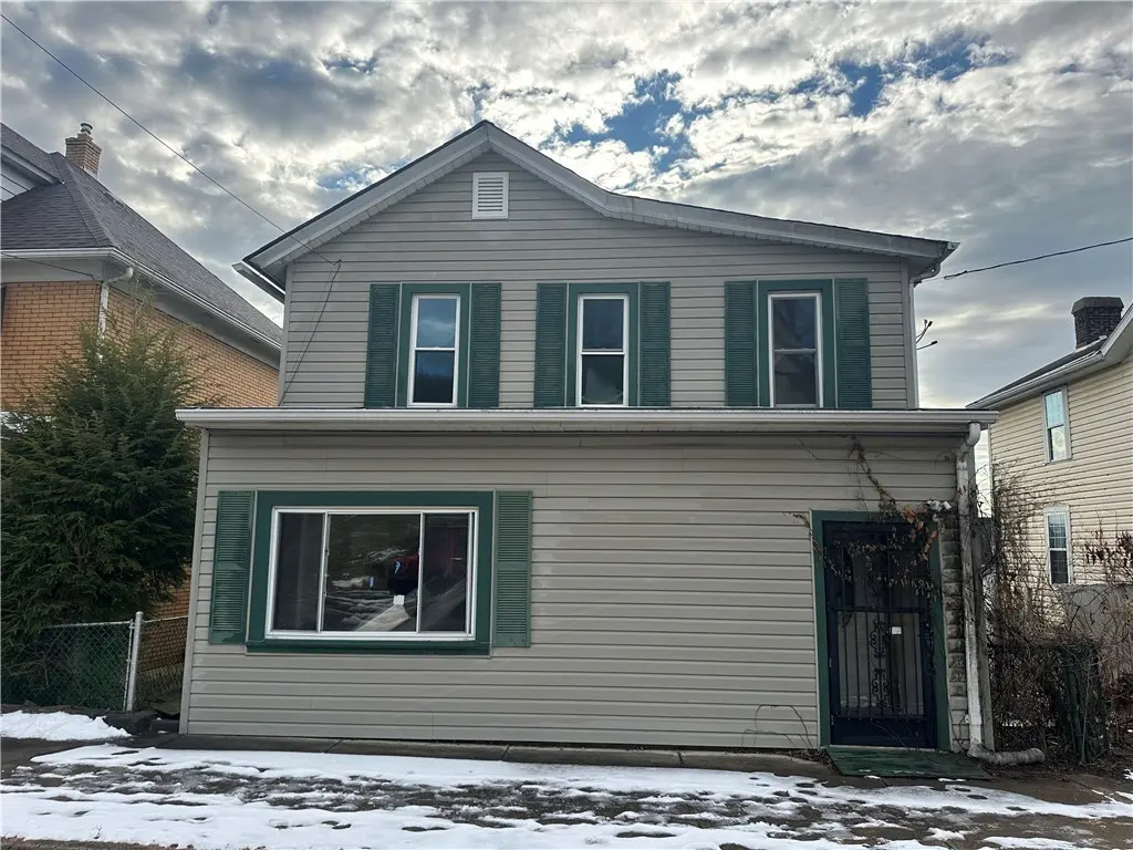 305 W 9th Ave