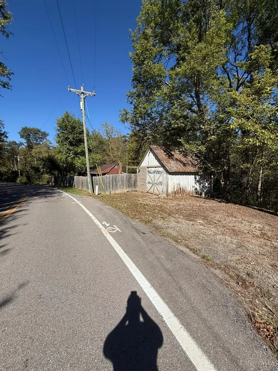 702 Middleboro Rd