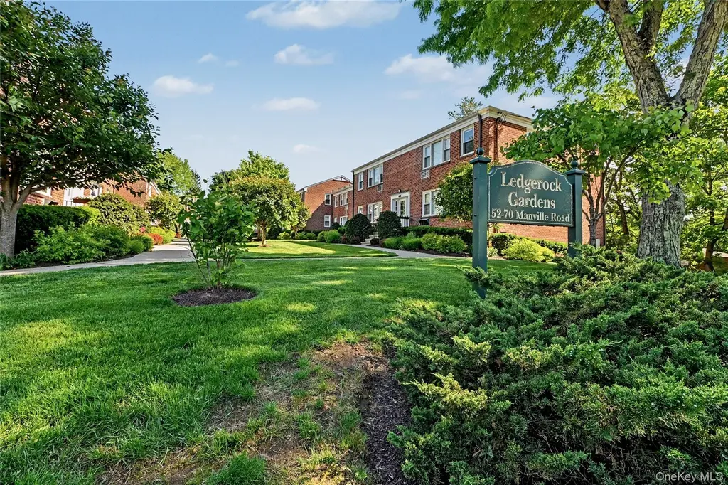 60 Manville Rd #1