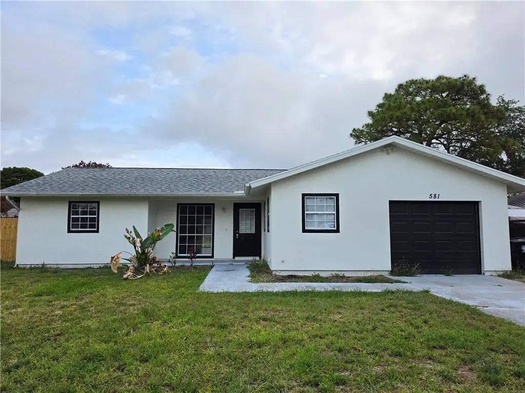 581 Crescent Ave