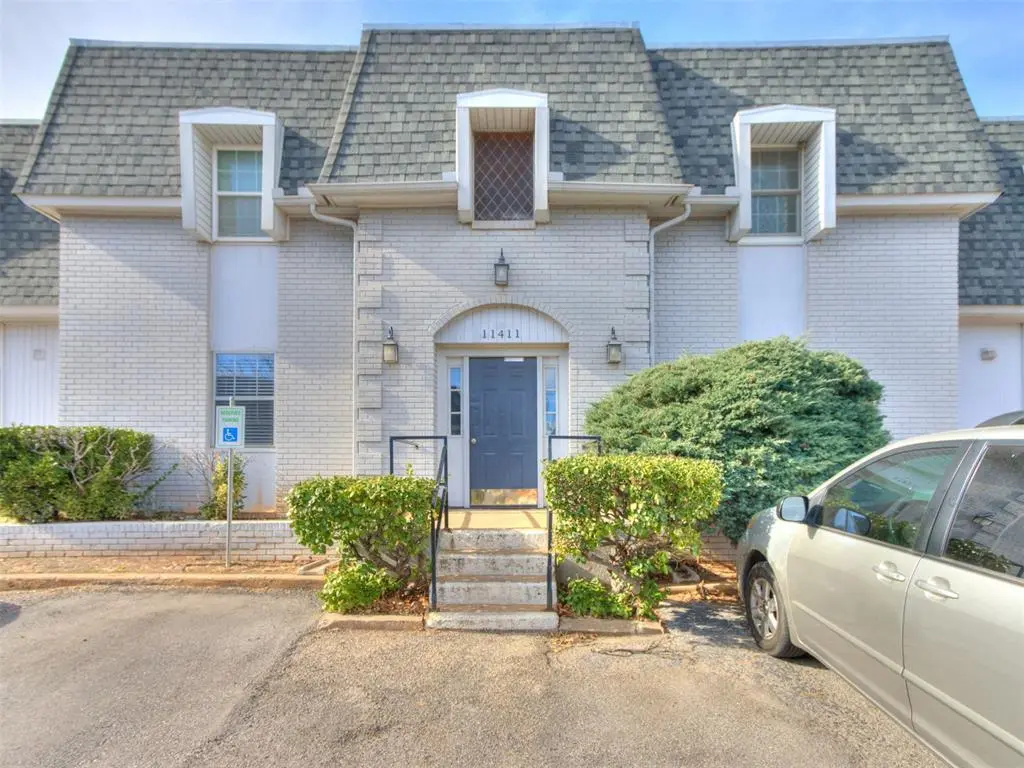 11411 N May Ave Unit A