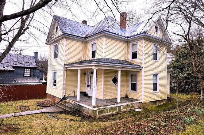 104 W Preston St