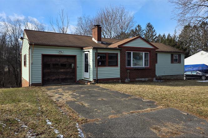 44 W Brookside Ave W
