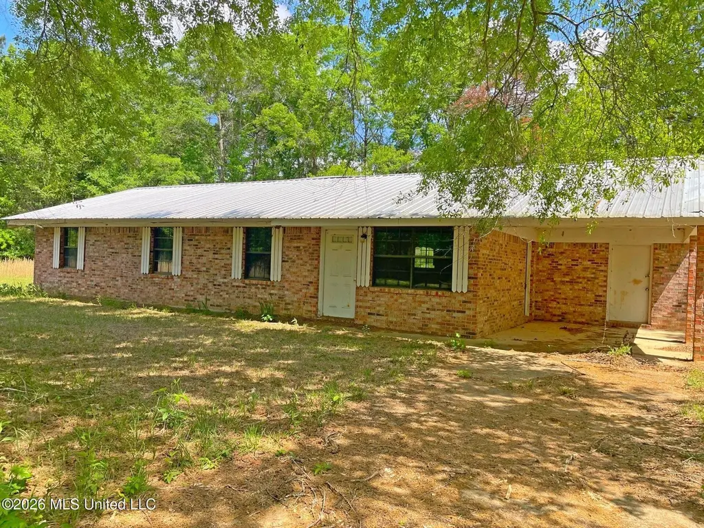 1761 Chisolm Cemetary Rd