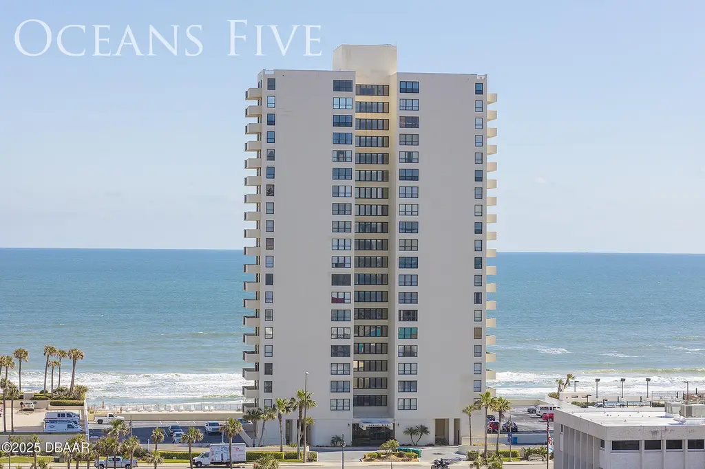 2987 S Atlantic Ave #303
