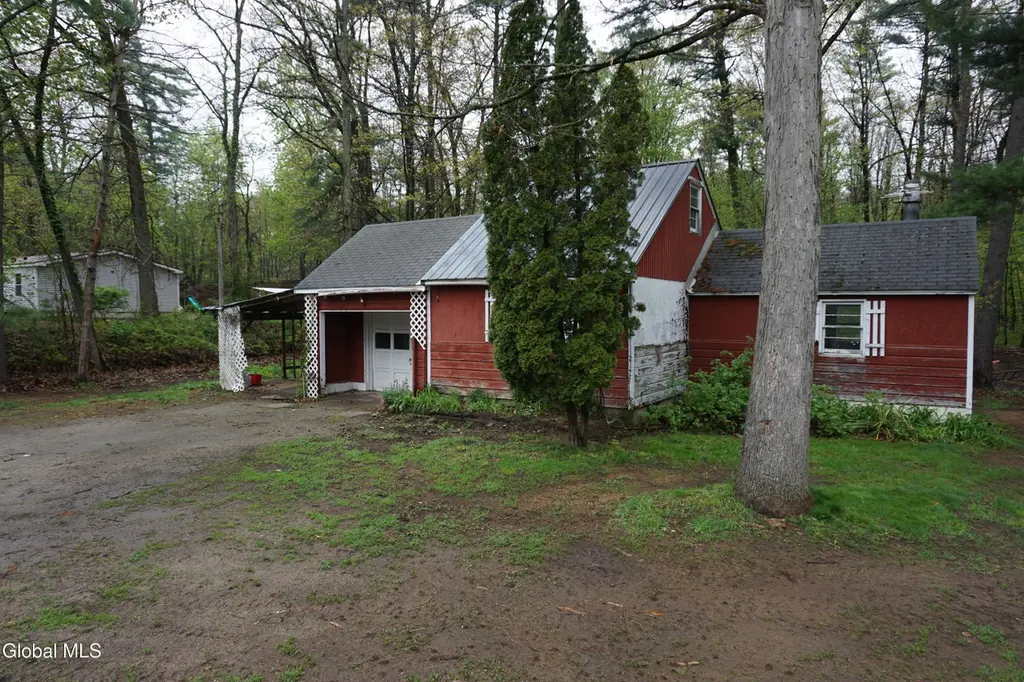 8 Scout Rd