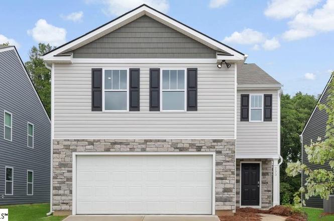 233 Deskin Ln