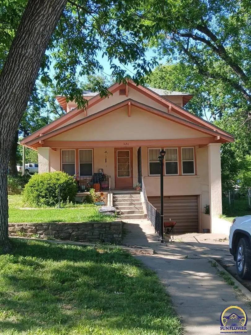 424 W Sherman Ave