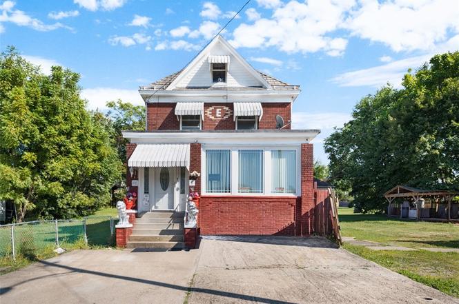 254 Ridge Ave