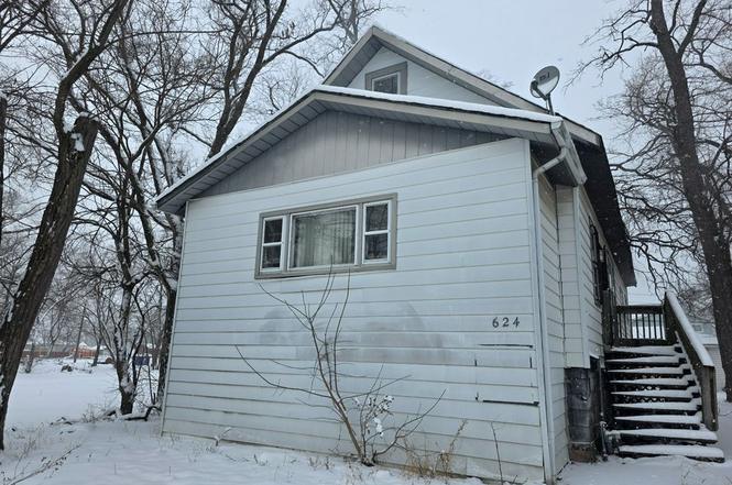624 Belle Ct