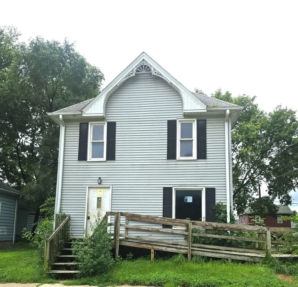 56 Lafayette St