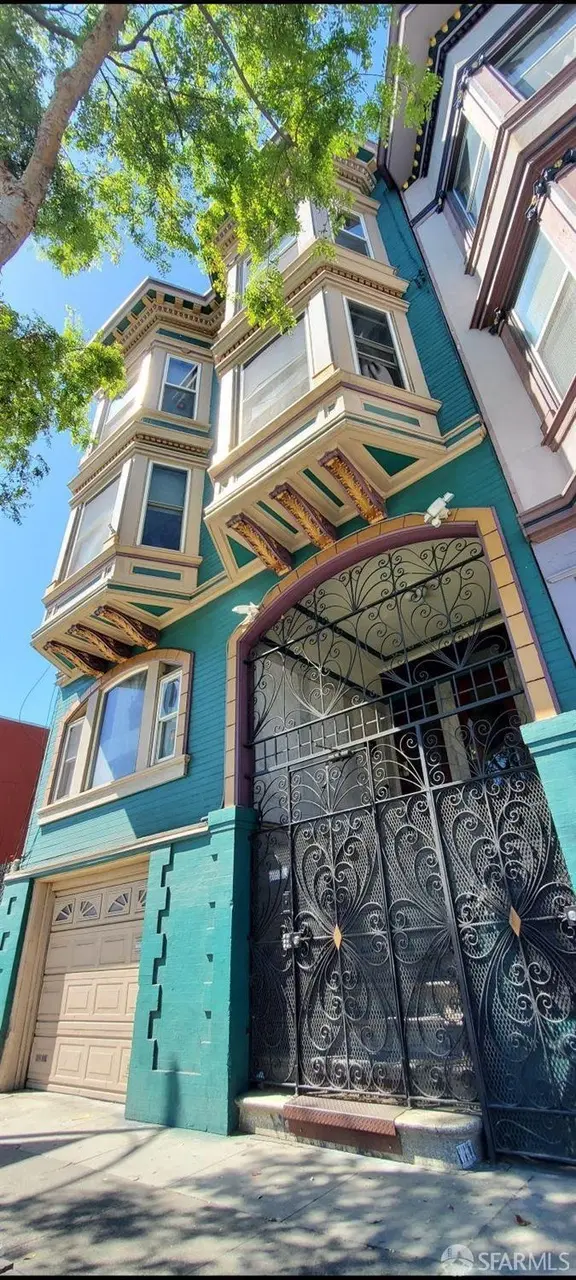 1608 Folsom St