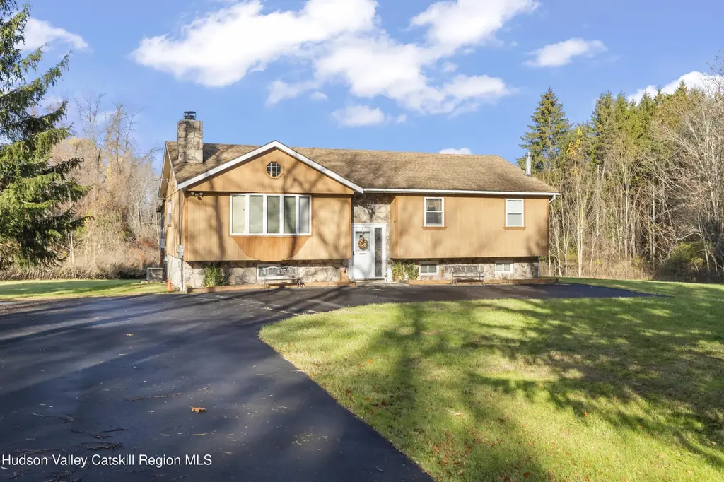 134 Willowbrook Road Rd