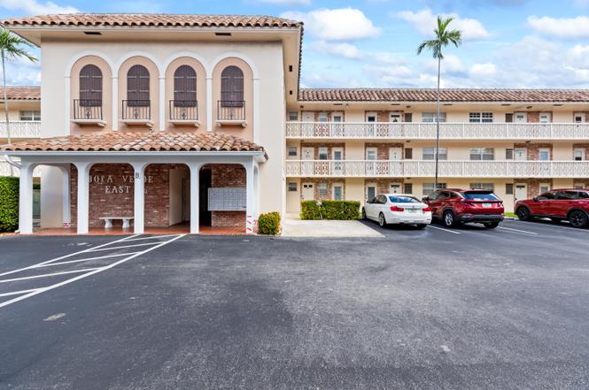 400 NE 20th B108 St Unit B108