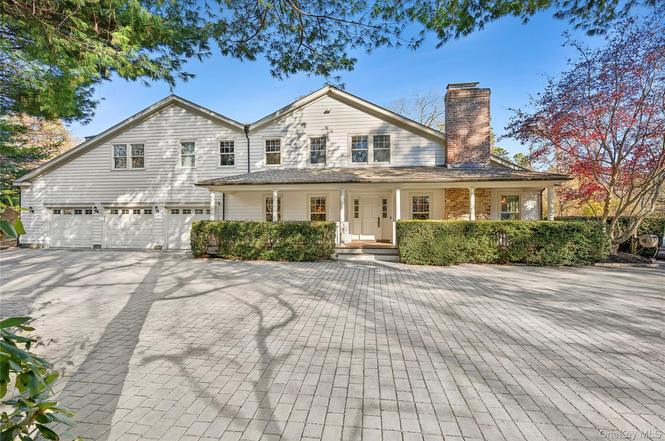 8 East Ridge Ct