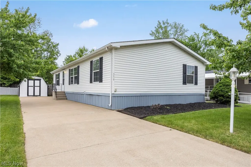 354 Pin Oak Cir