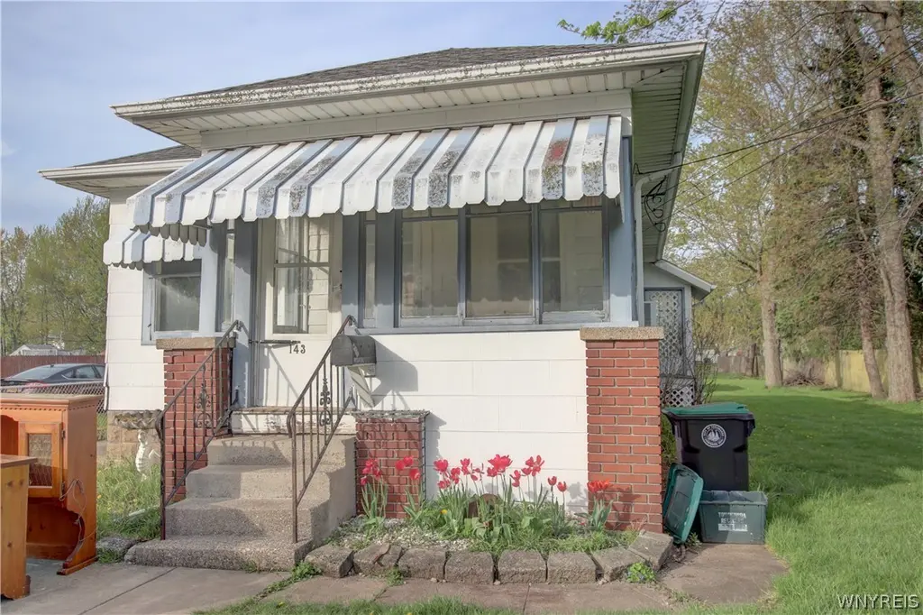 143 Franklin St