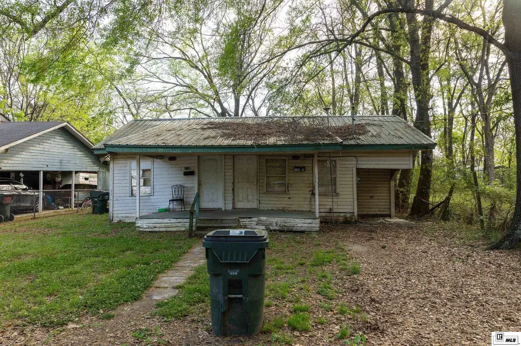 109 Peach St