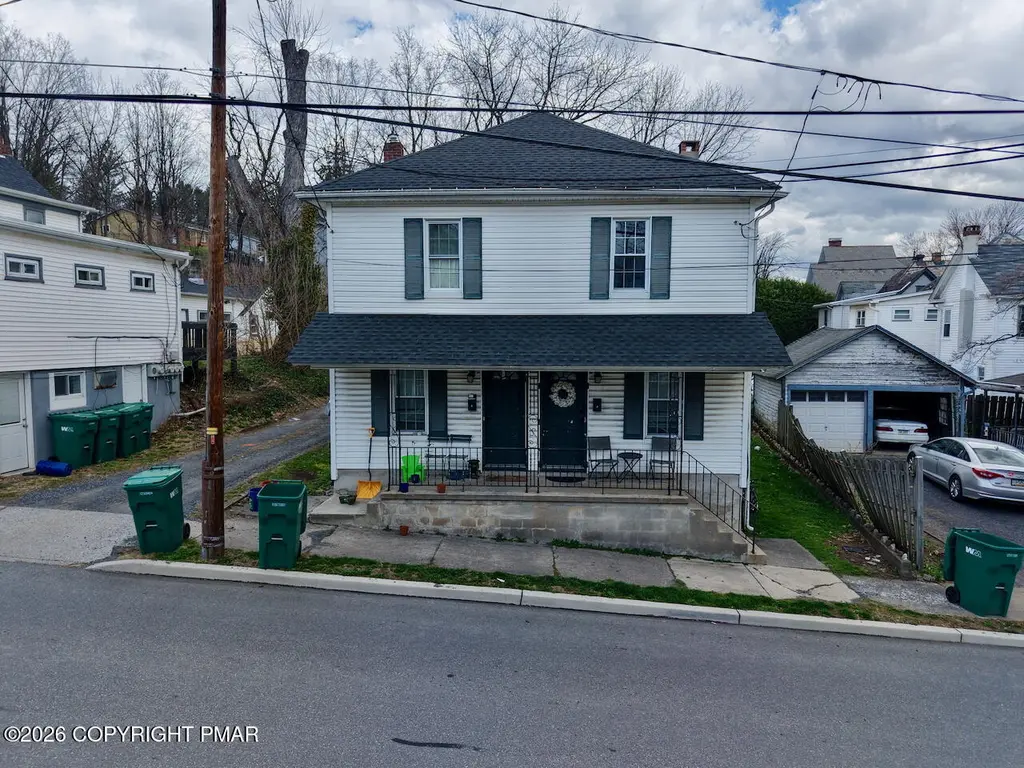 402 N 8th St Unit 402-404