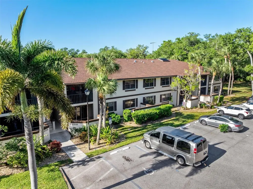 19505 Quesada Ave Unit C203