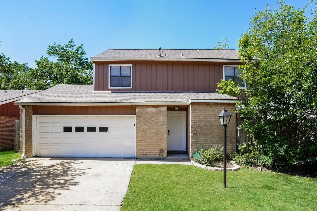 5114 Autumn Forest Dr