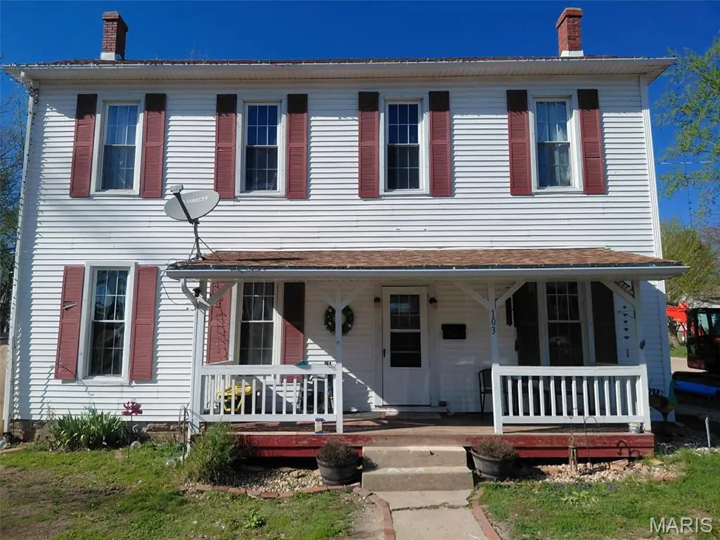 103 W Main St