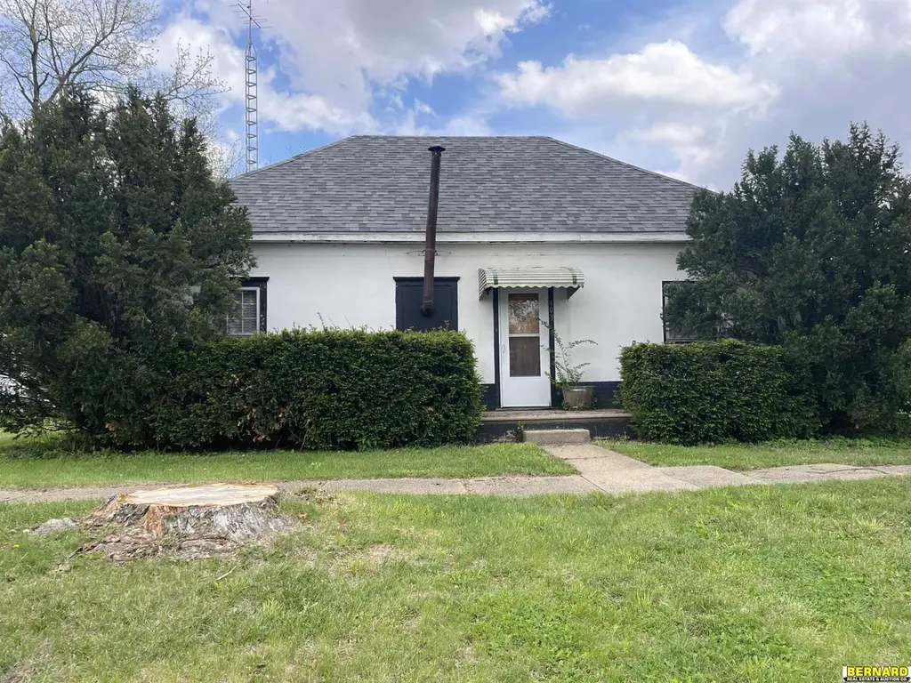 403 Carol St