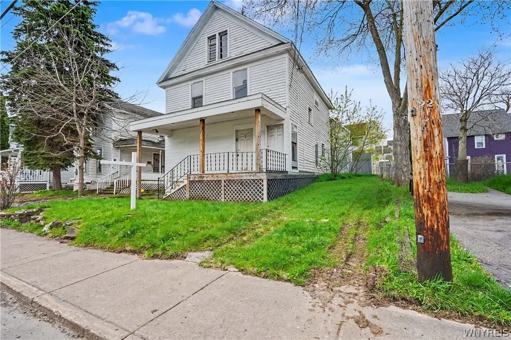 7 Elmwood Ave