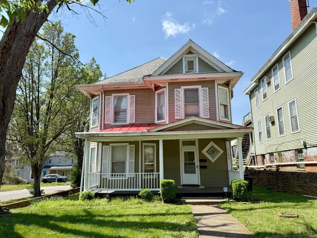 1103 Rivermont Ave
