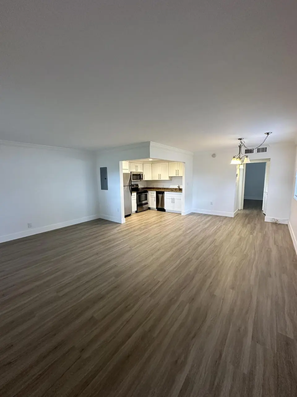 50 Monaco Unit B