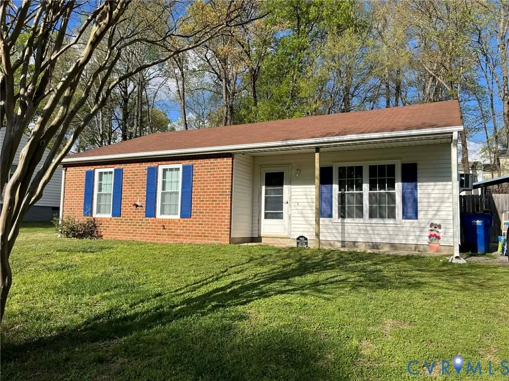 8907 Talon Ln