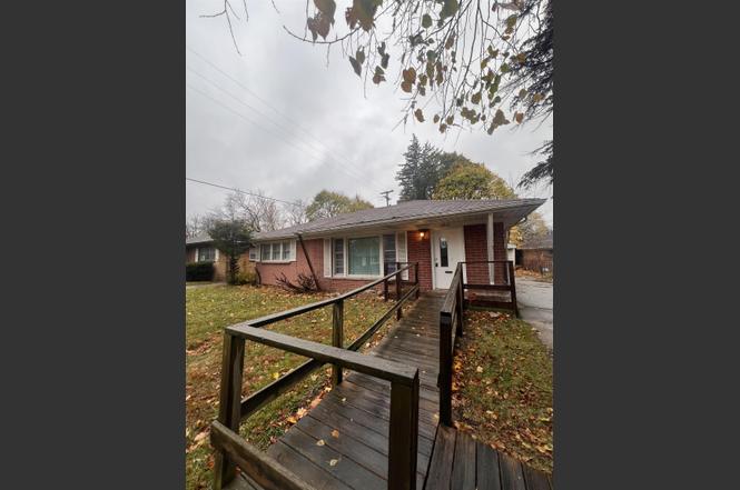 2910 Shawnee Ave