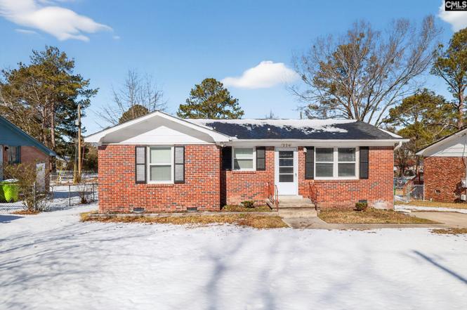 226 Horseshoe Cir