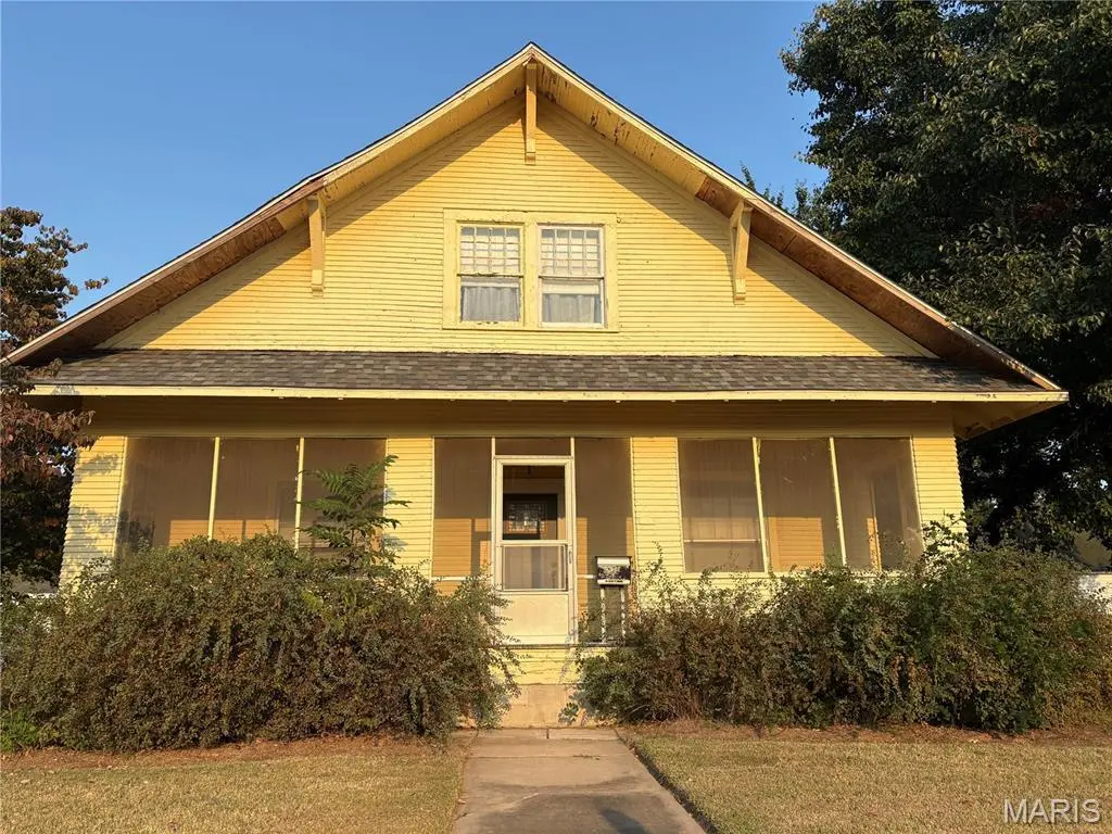 514 S Main St