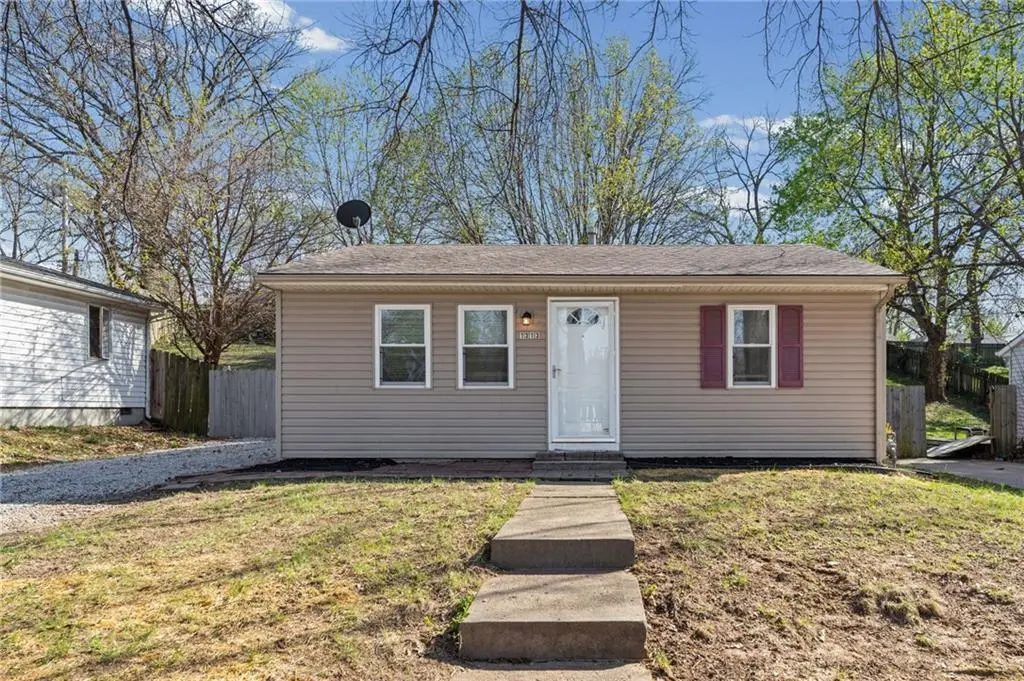1313 NE 44th St