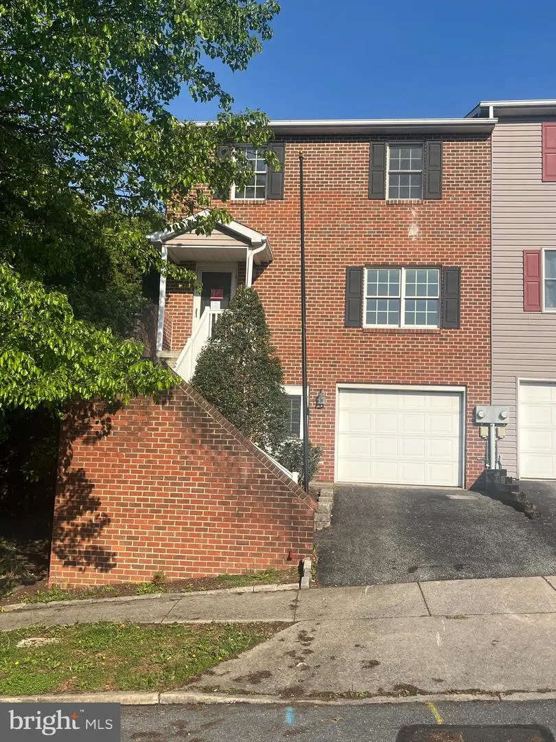 150 S S Price Ave