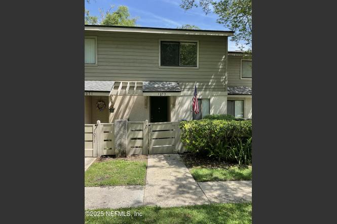 7701 Baymeadows Cir W #1072