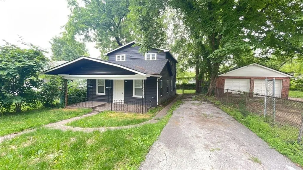807 S Hardy Ave