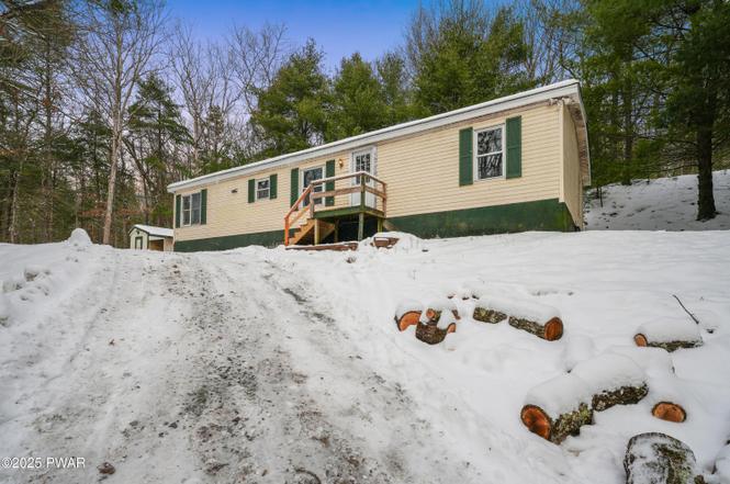 111 Mountain Ash Dr